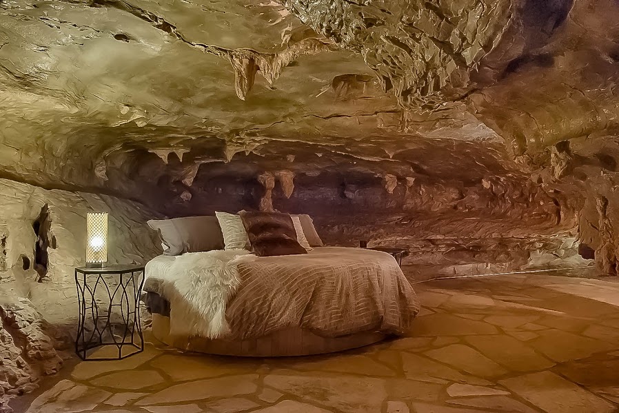 ajab-gajab-beckham_creek_cave_lodge-अजब-गजब-गुफा ajab-gajab-beckham_creek_cave_lodge-अजब-गजब-गुफा