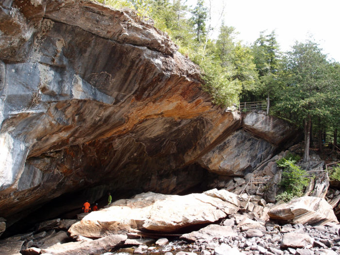 This Massive Cave In New York Will Bring Out The Explorer In You