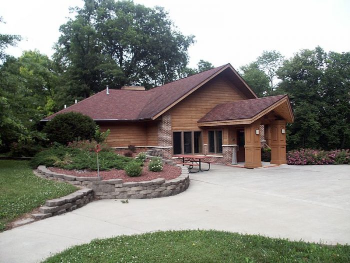 10 One Of A Kind Iowa Cabins