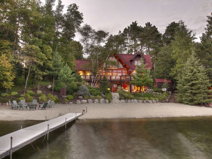 11 Lakefront Cabins In Minnesota Perfect For A Weekend Getaway
