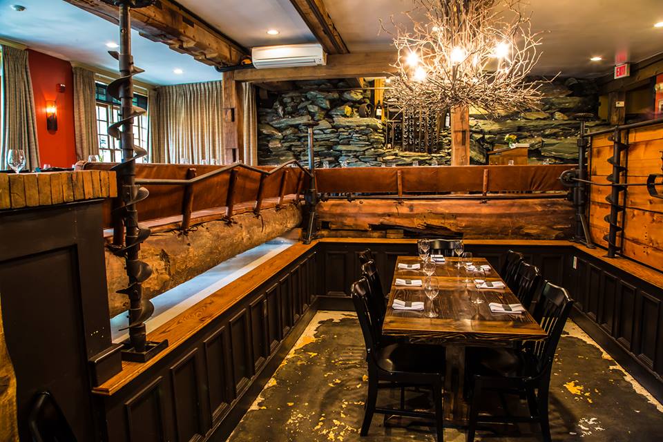 Here Are The 12 Most Romantic Restaurants In Vermont