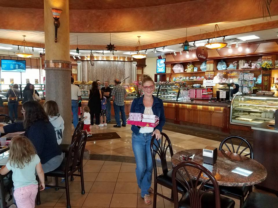 6 Best Old Fashioned Tea Rooms In Illinois