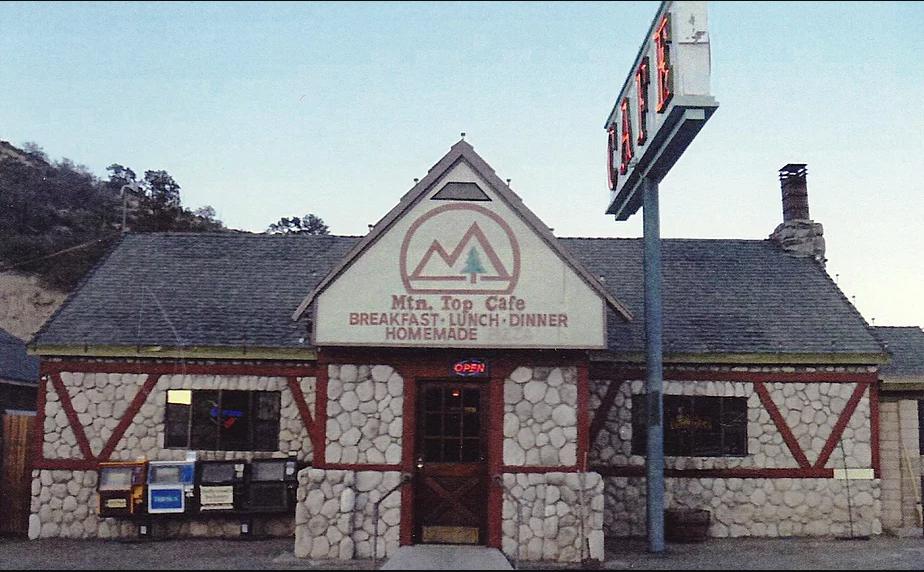 The Mountain Top Cafe In Southern California That Serves The Best