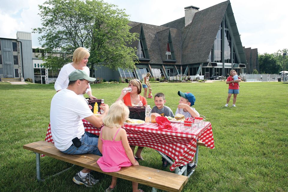 Hueston Woods Is A Beautiful Lodge Near Cincinnati