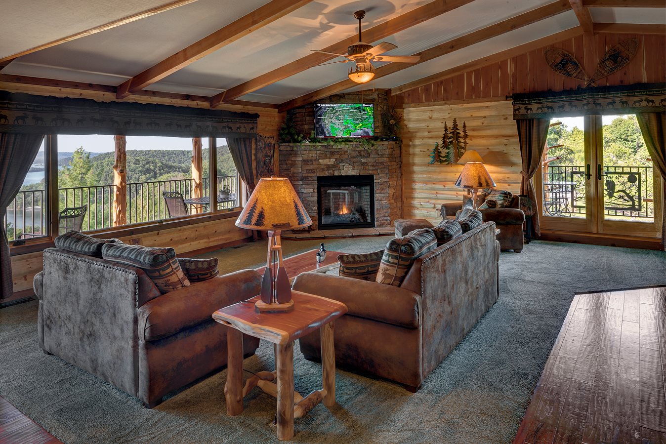 Lake Shore Cabins In Arkansas Has A Brand New Treetop Penthouse Suite