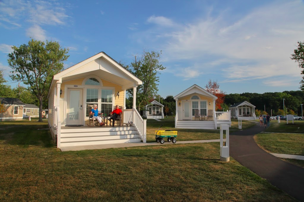 Lakefront Cottages Are The Best Way To Enjoy A Lake Erie Summer