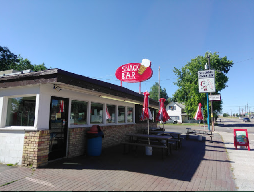 This SugarySweet Ice Cream Shop In Idaho Serves Enormous Portions You