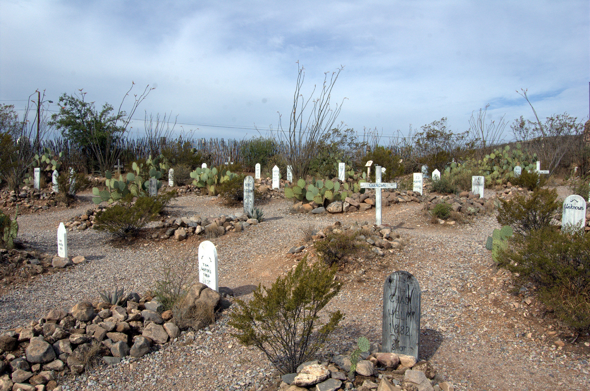 The Story Behind This Ghost Town Cemetery In Arizona Is Unsettling