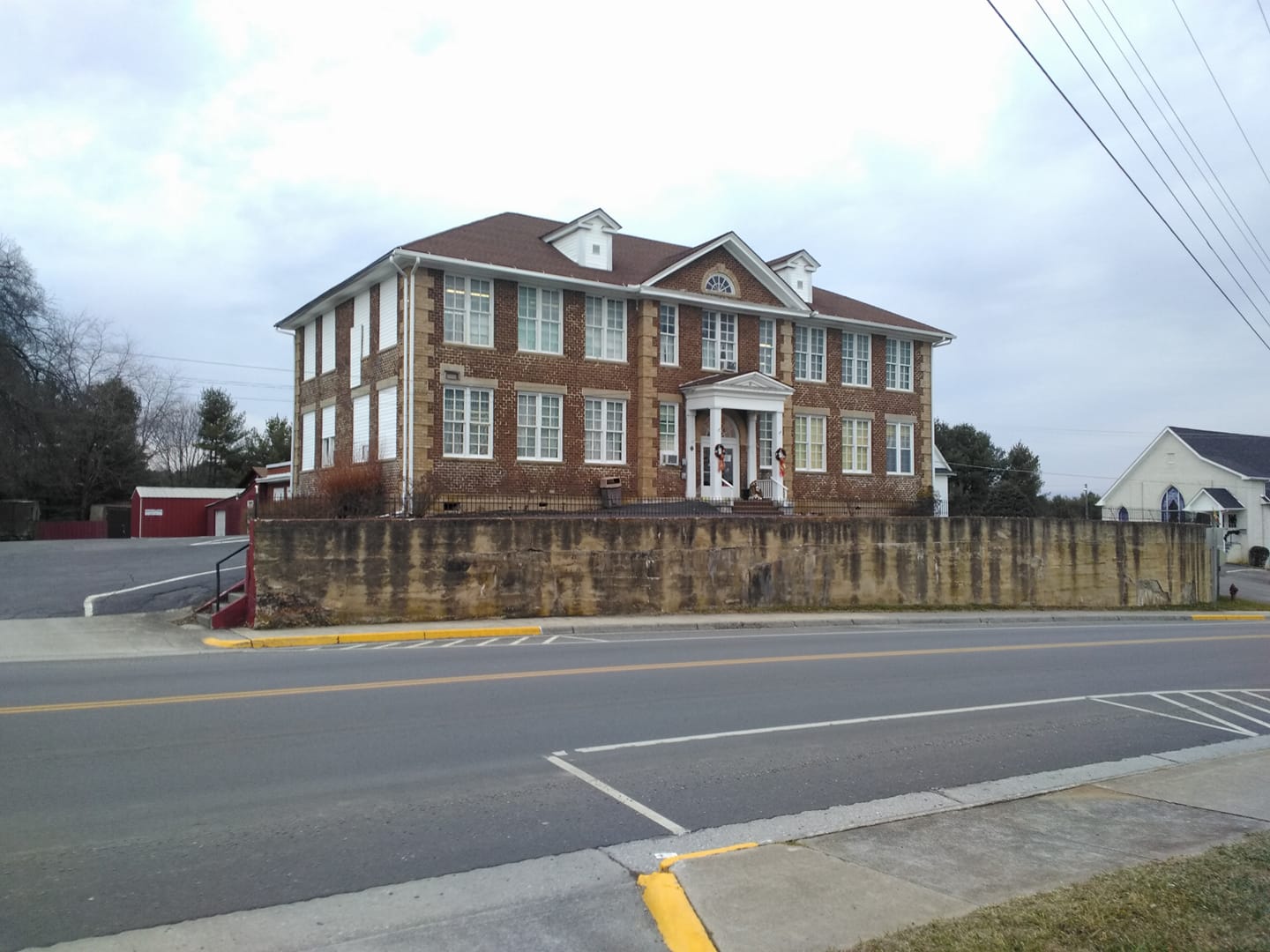 The Massive Schoolhouse Fabrics Is The Best Fabric Store Of Fabric House Nashville The Massive Schoolhouse Fabrics Is The Best Fabric Store Of Fabric House Nashville