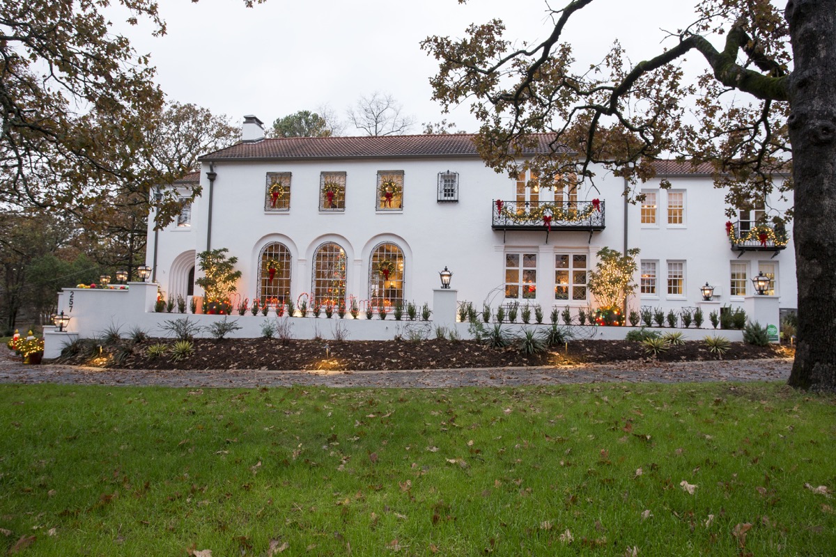 You Absolutely Have To See Arkansas' Edgemont House During The Holiday Season You Absolutely Have To See Arkansas' Edgemont House During The Holiday Season