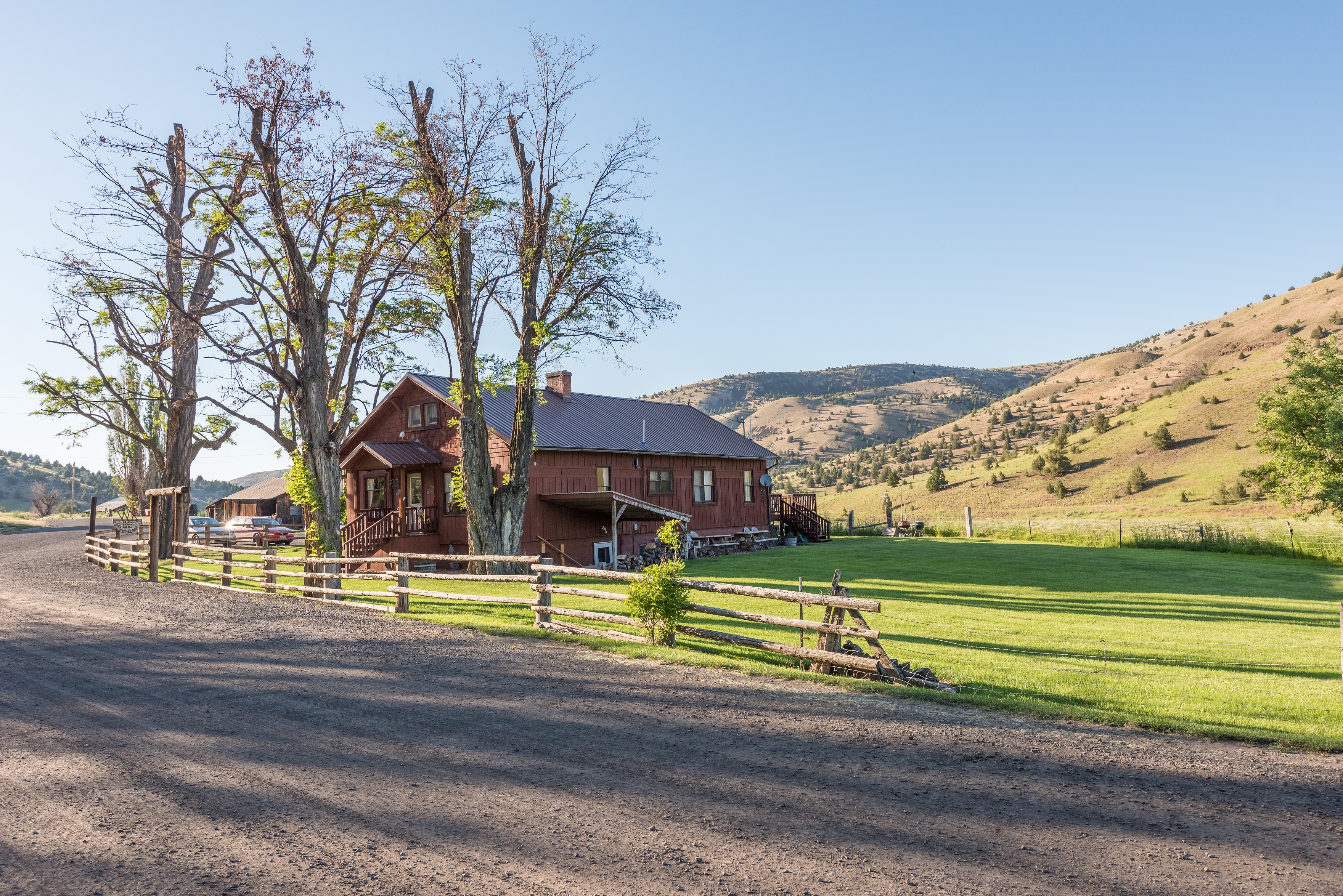Wilson Ranches Retreat Is A Working Farm In Fossil Oregon