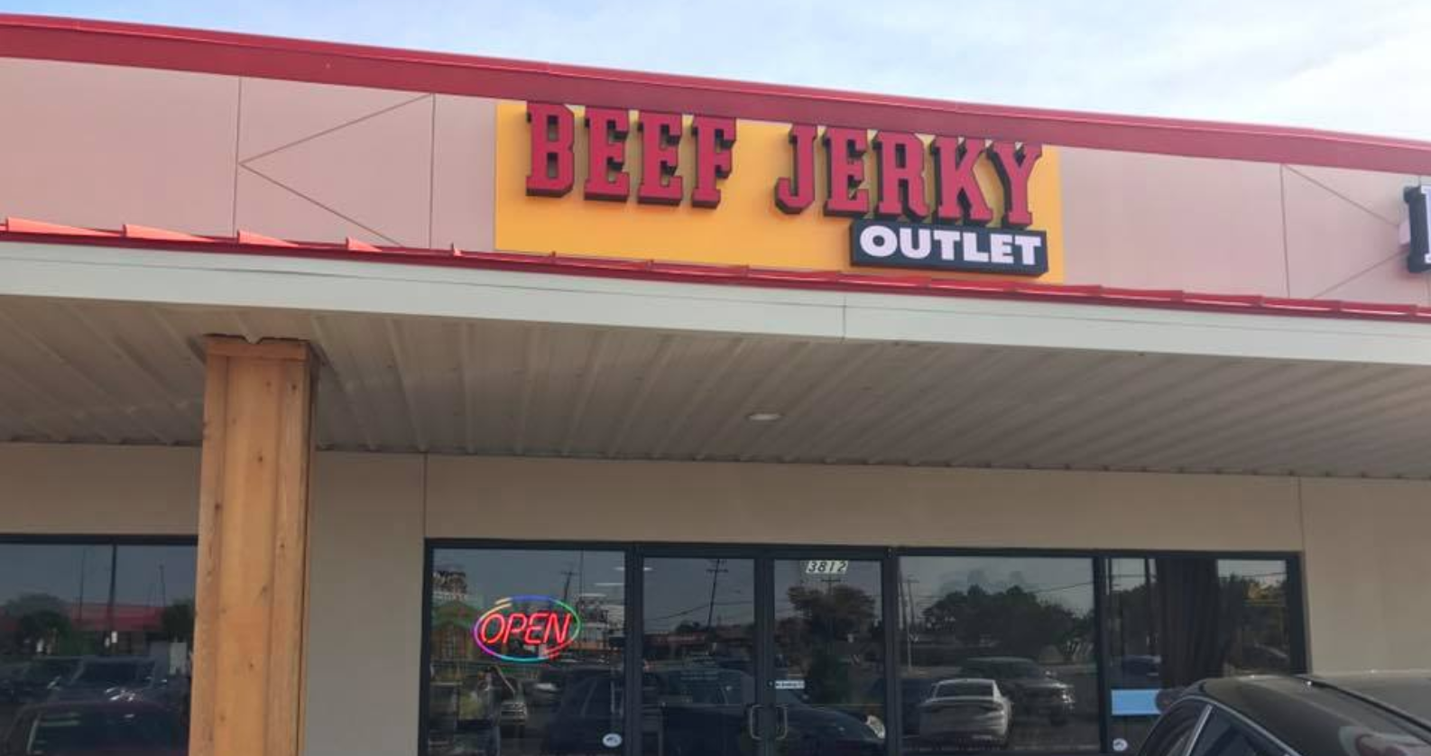 Beef Jerky Outlet In Texas With Over 200 Different Flavors