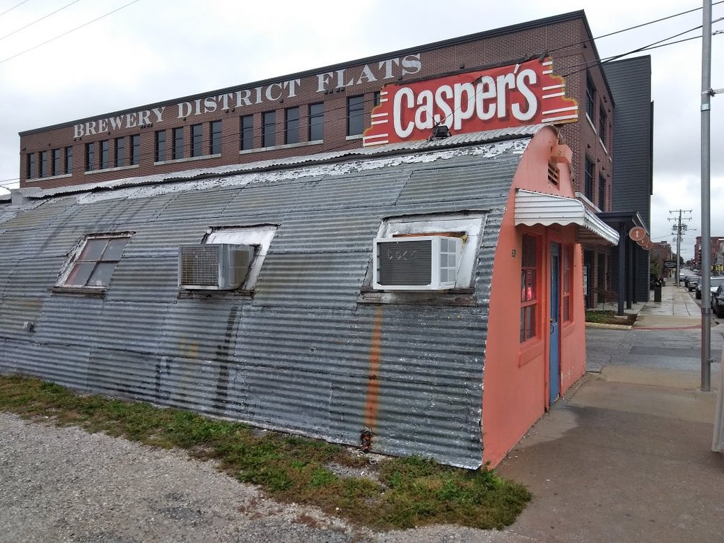 Casper's, An Offbeat Restaurant In Missouri, Will Have You Clamoring