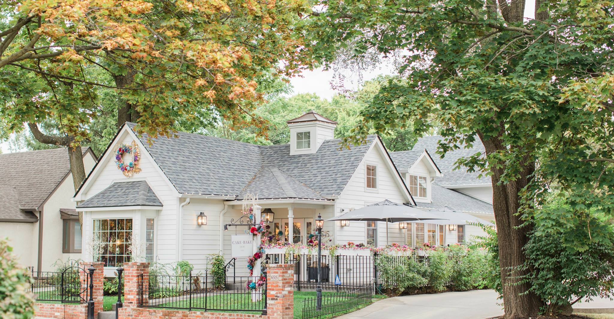 9 Best Bakeries In Indiana That Belong On Every Bucket List