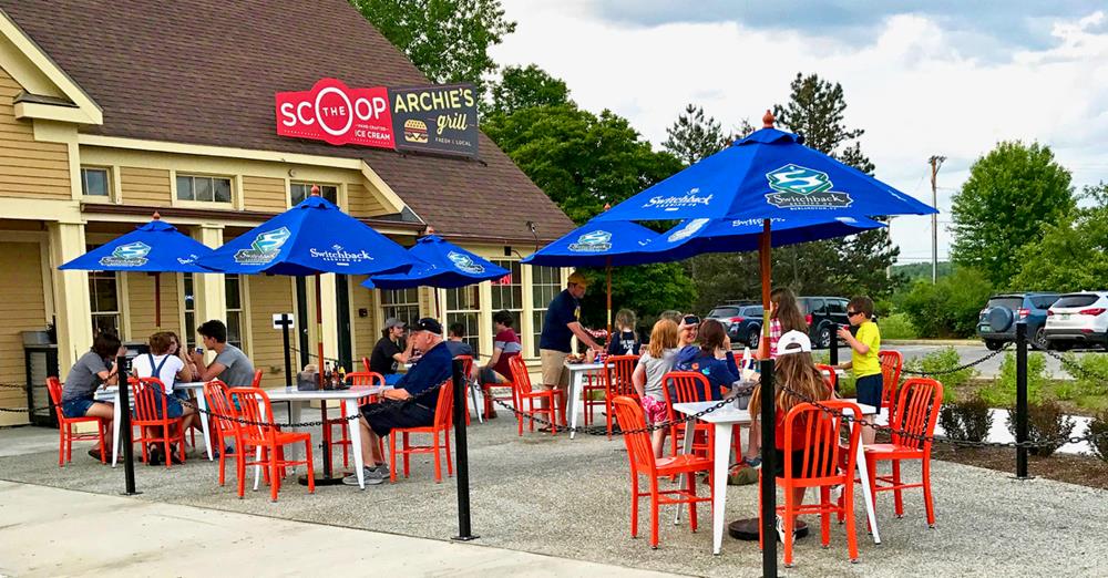 The Scoop An Ice Cream Parlor In Vermont That's Worth Waiting In Line
