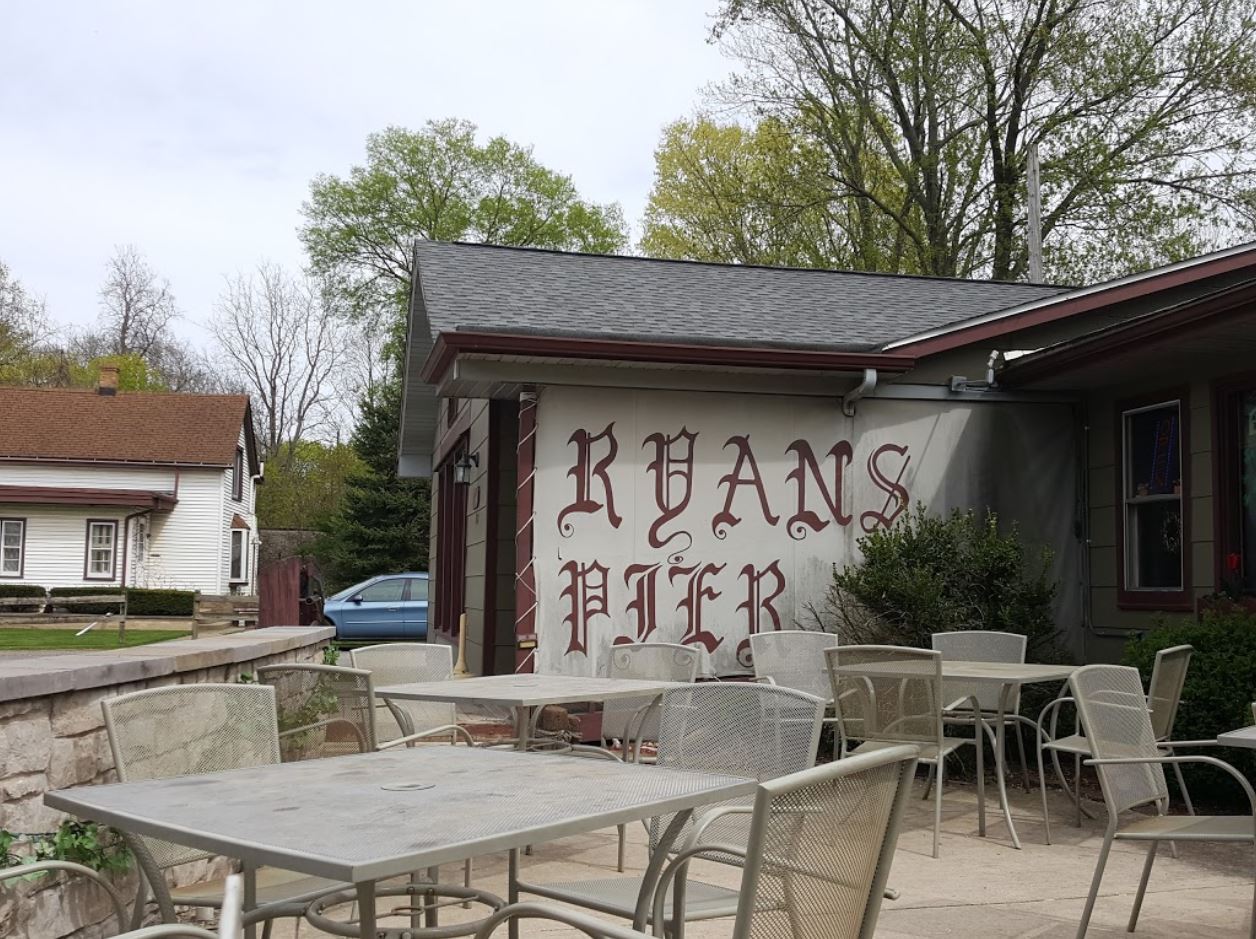Ryan's Pier In Aroma Park, Illinois Has A Riverside Patio