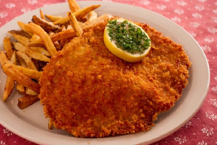 Dig Into A Delicious Meal At Royal Bavaria A German Restaurant In