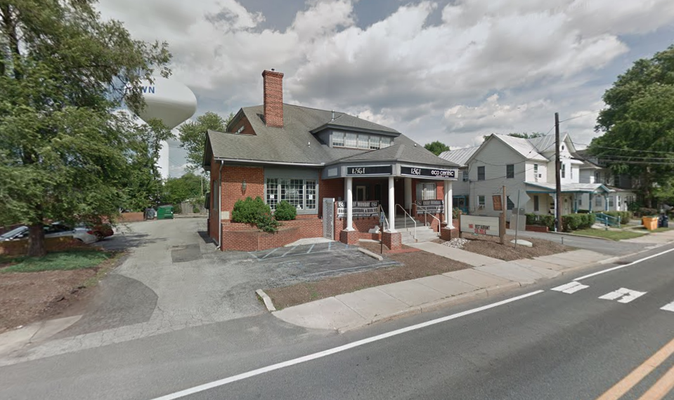 1861 In Middletown Serves The Best Chicken And Waffles In Delaware