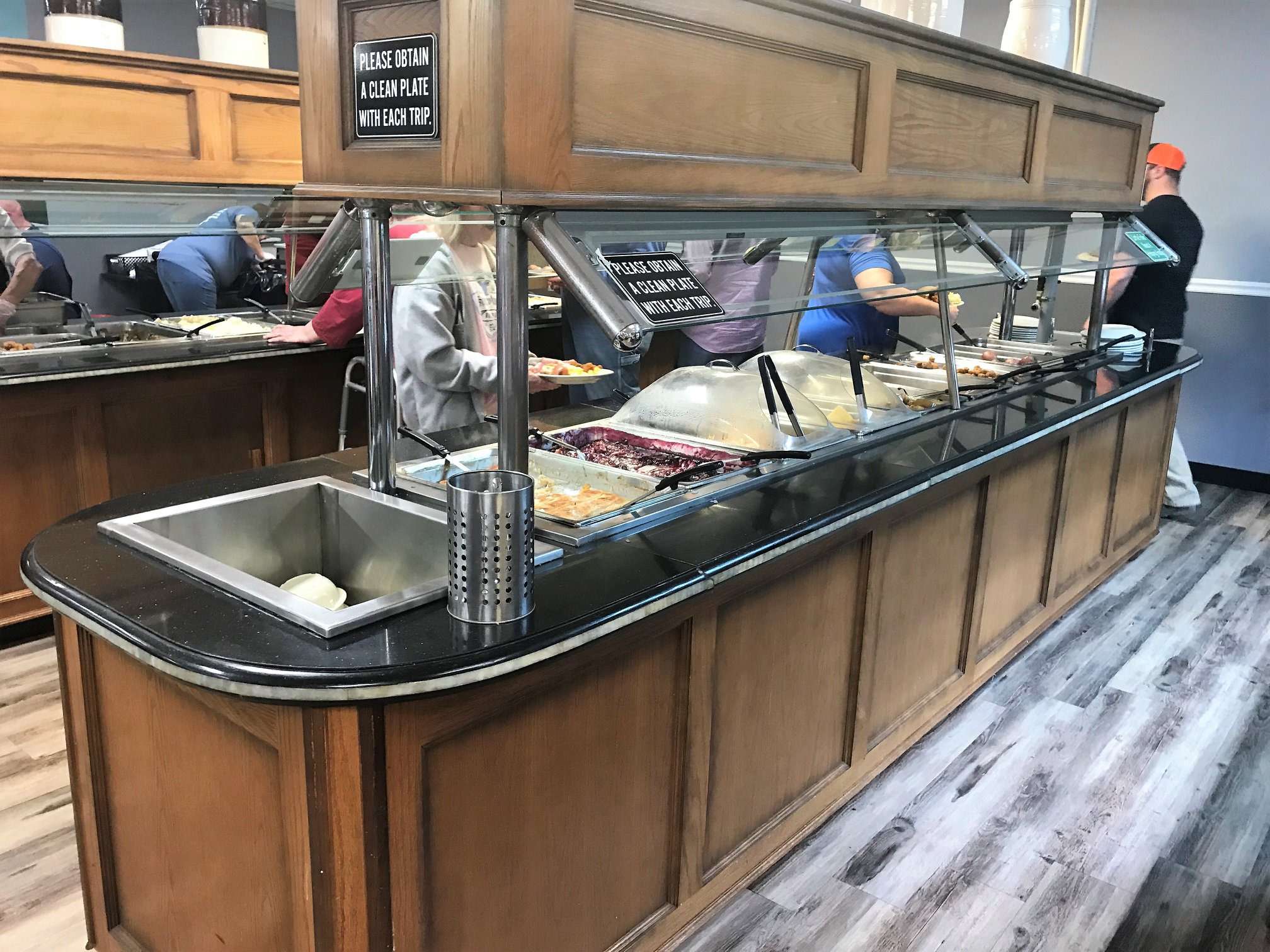 Try The AllYouCanEat Buffet At Marvin's Family Restaurant In Tennessee