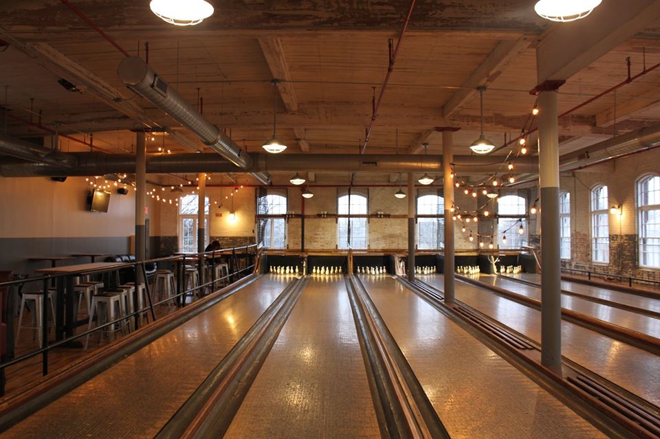 Breaktime Bowl & Bar Is A Vintage Bowling Alley In The 1920s
