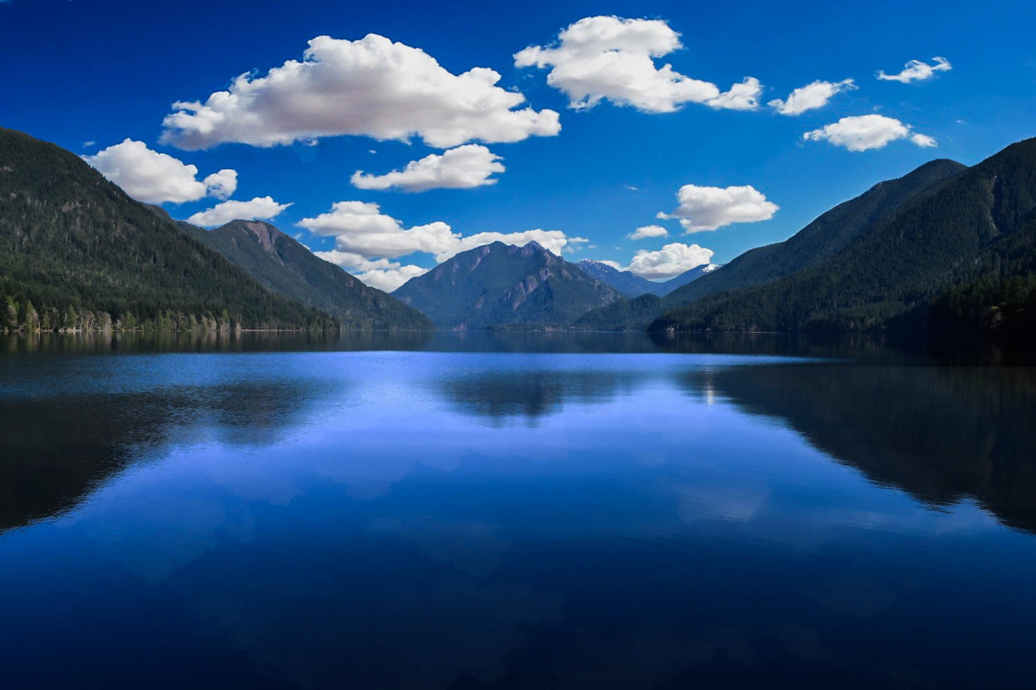 Washington Is Home To A Bottomless Lake, Lake Crescent