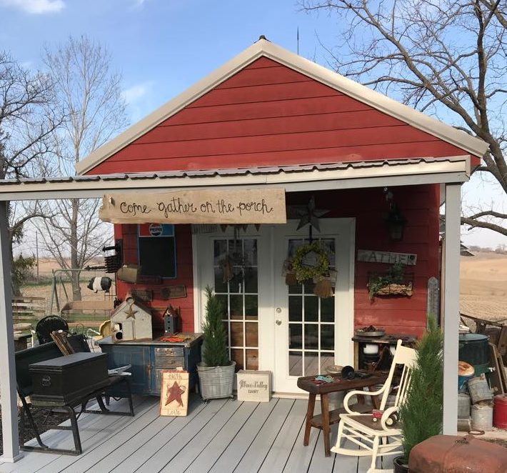 Red Barn Market Is An Incredible Antique Store Near Iowa City, Iowa