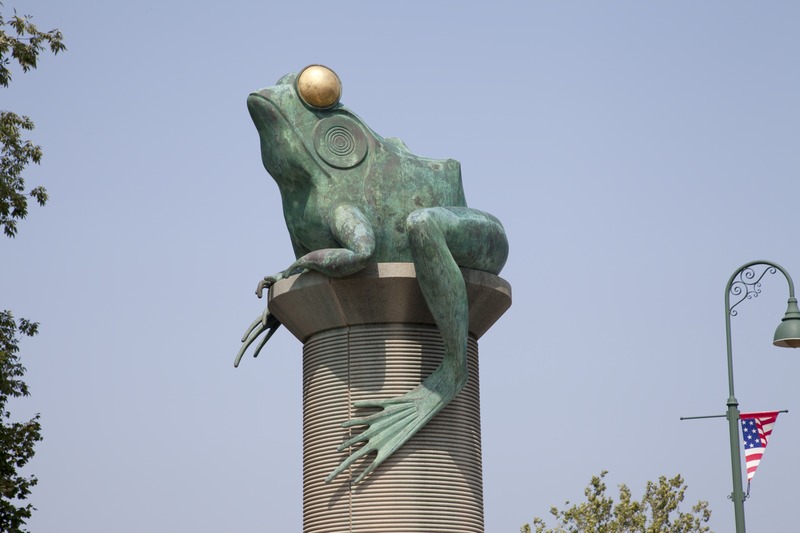 The Frog Bridge A Quirky Landmark In Connecticut