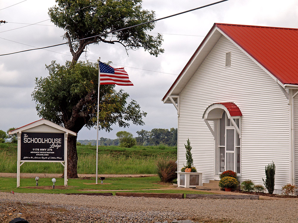 Schoolhouse Lodge In Arkansas Will Let You Relax With Class