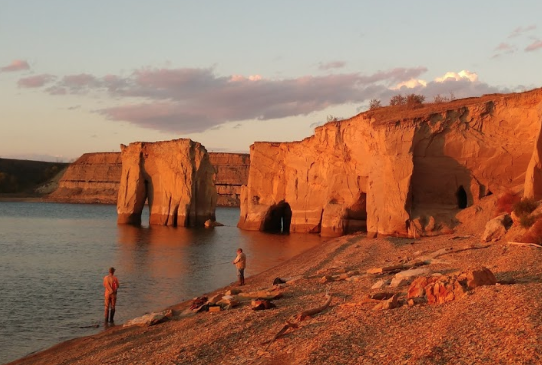 5 Lake Sakakawea Parks In North Dakota That Are Perfect For A Hot Day