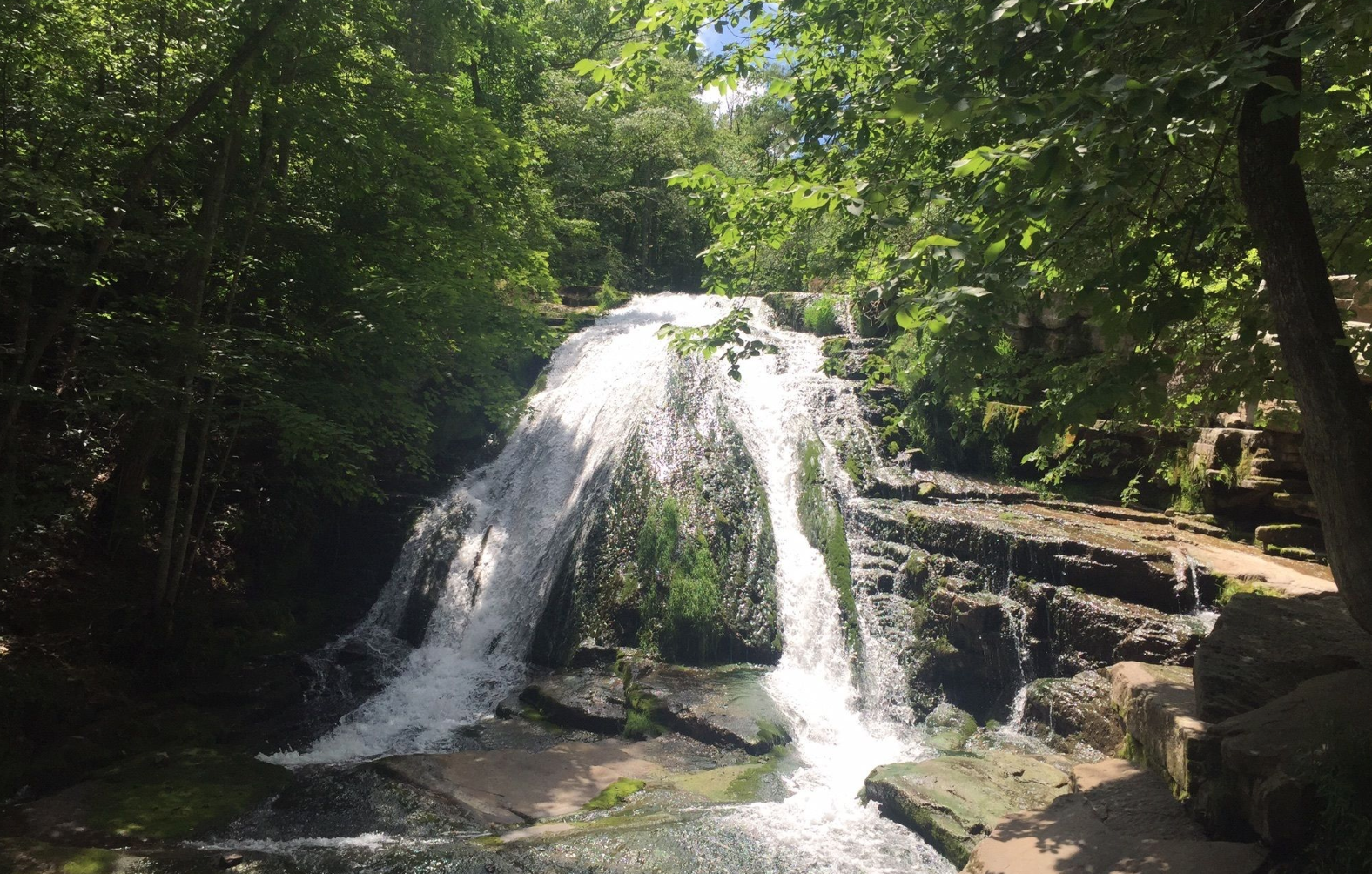 6 EasyAccess Virginia Waterfalls You'll Love To Visit