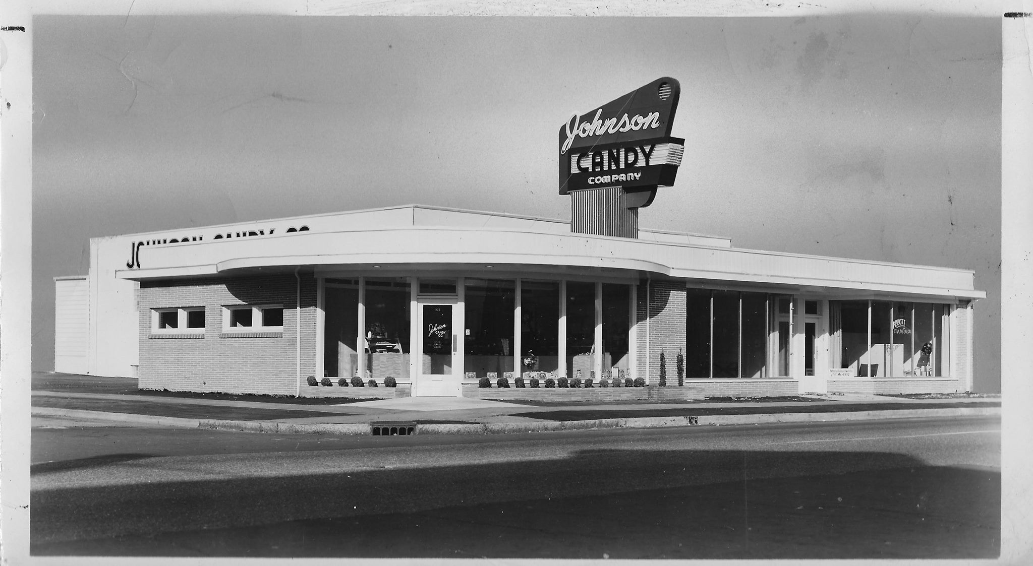 Enjoy A Blast From The Past At Johnson Candy Company In Washington