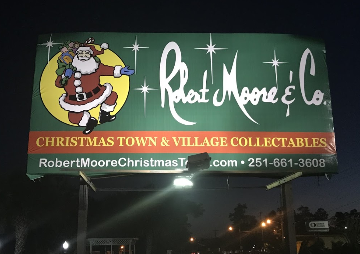 Robert Moore & Co. Christmas Town & Village Collectibles: Biggest Christmas Store In Alabama